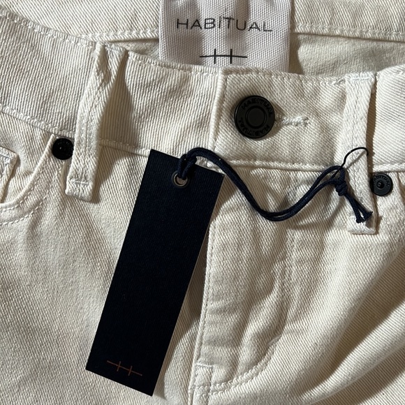 Habitual Jeans- Marina in Natural (size 24) - Picture 6 of 6
